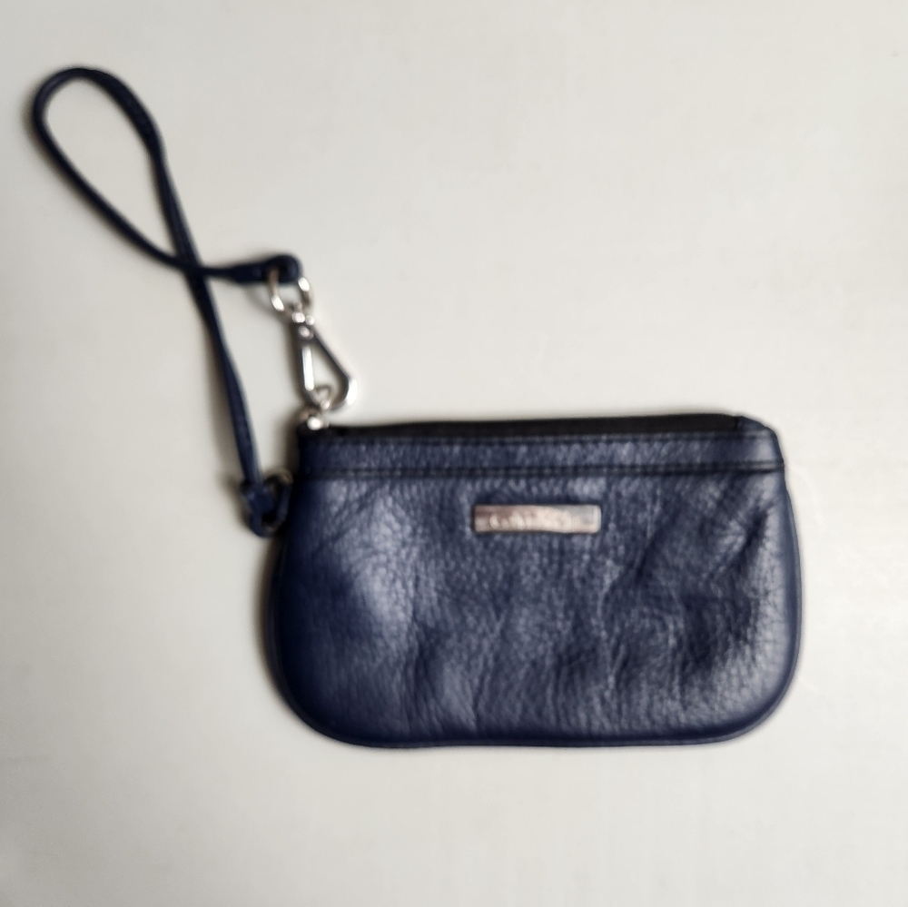 Calvin Klein Womens Navy Leather Small Wristlet Clutch